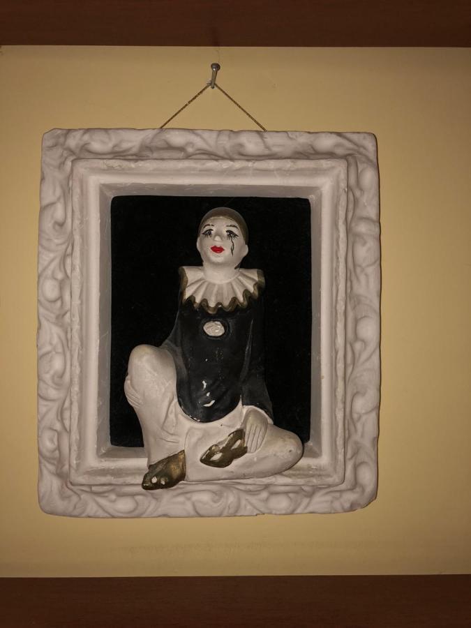 Teatralny *